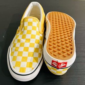 Vans Canvas Checkered Slip-on Size 4Y, 5M or 3.5W